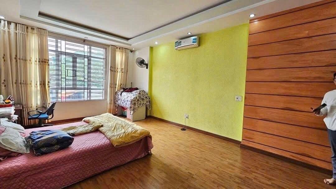 Nhà đẹp Soi Tiền trung tâm phố đi bộ