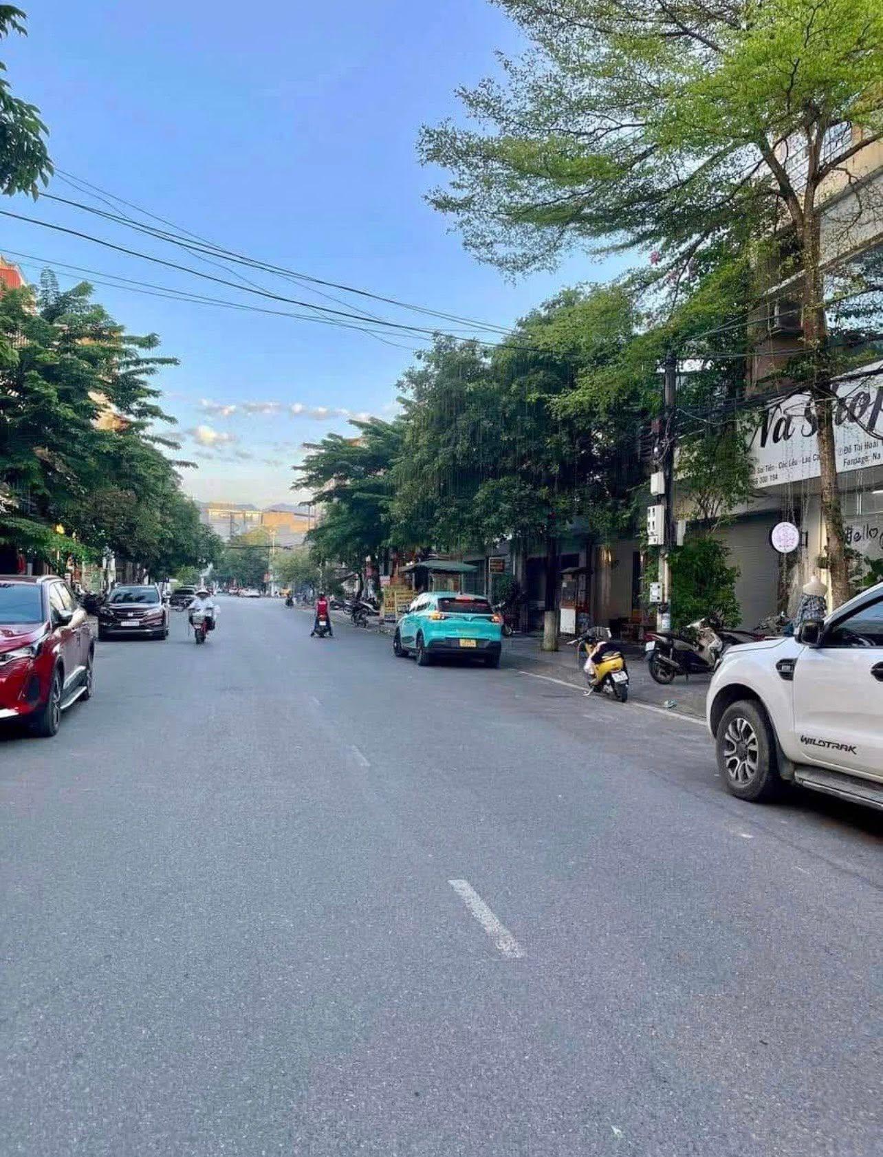 Nhà đẹp Soi Tiền trung tâm phố đi bộ
